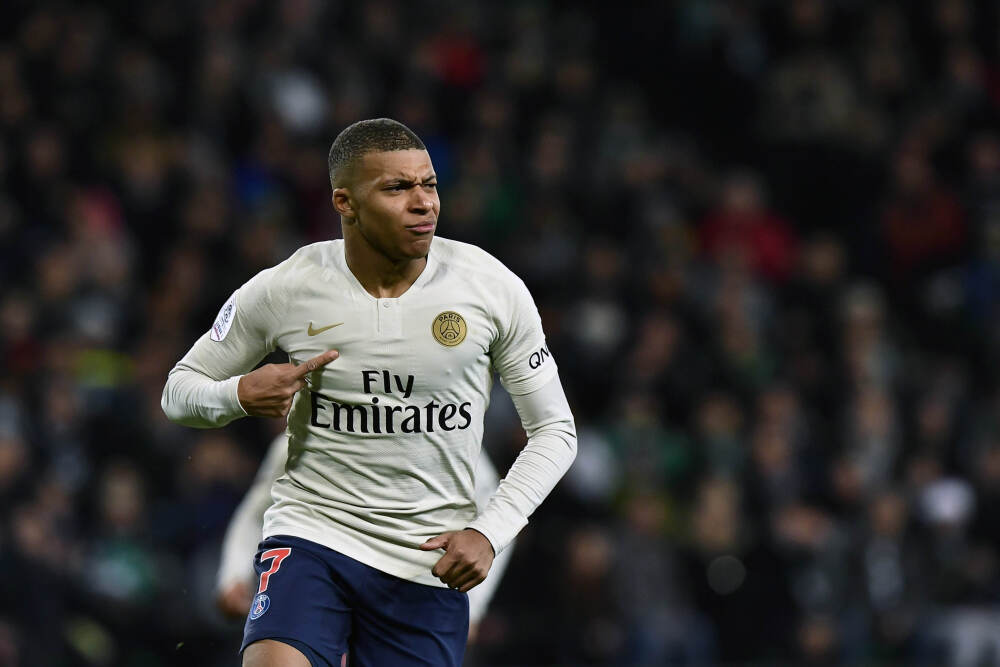 八村塁：雷迪克在球队会议上让每个人都发言 一个一个来